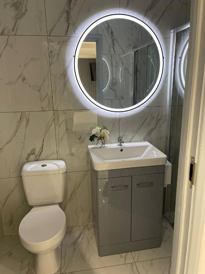 Short Stopzzz & Indoor Hot Tub مانشستر المظهر الخارجي الصورة